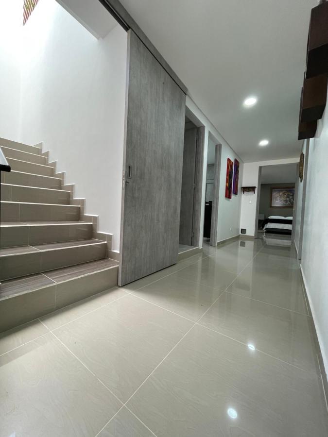 Апартаменты Apartamento De Lujo Гуатапе Экстерьер фото